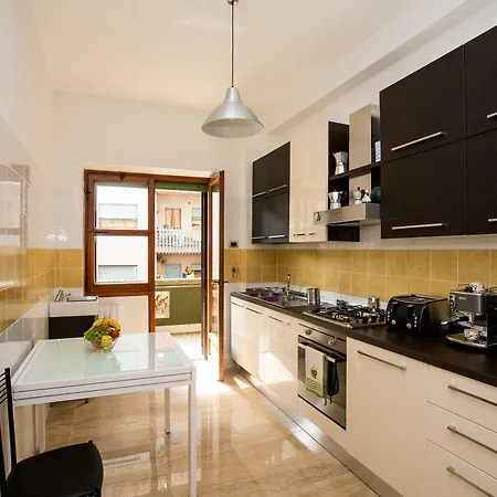Bed & Breakfast Trastevere's Friends Roma