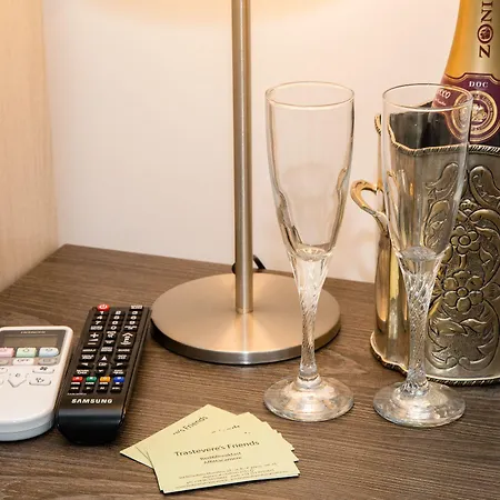 Trastevere's Friends Bed & Breakfast 4*