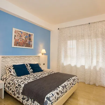 Trastevere's Friends