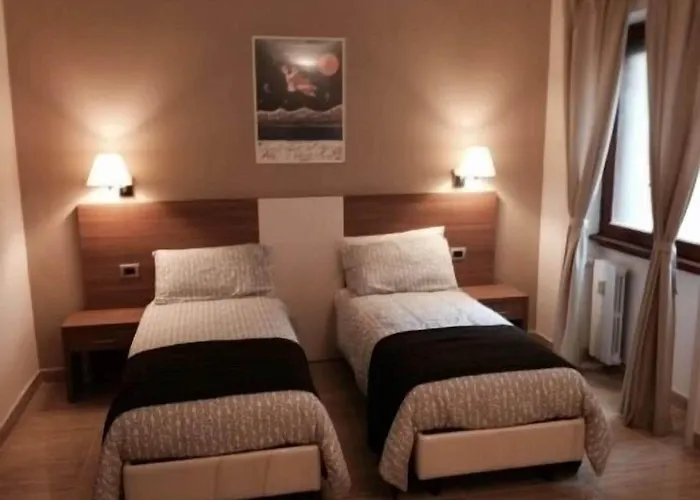 לינה וארוחת בוקר Trastevere's Friends רומא