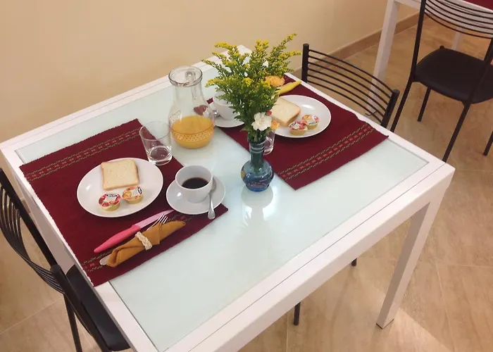 Trastevere's Friends לינה וארוחת בוקר 4*