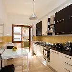 Bed & Breakfast Trastevere's Friends Roma