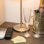 Trastevere's Friends Bed & Breakfast 4*